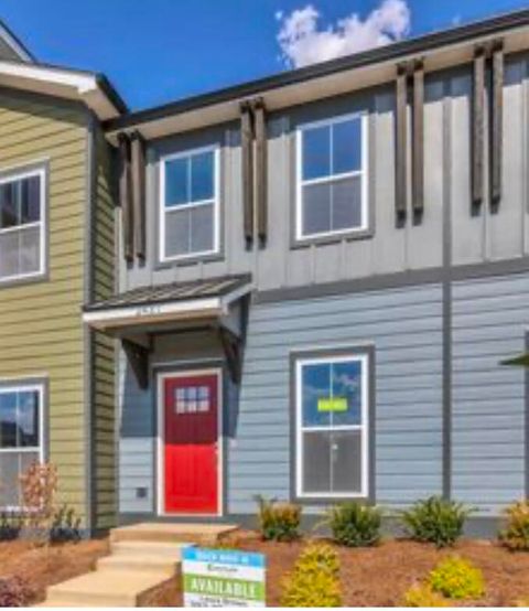 Photo of 2437 E 17th Street, Chattanooga, TN 37404 (MLS # 1521208)