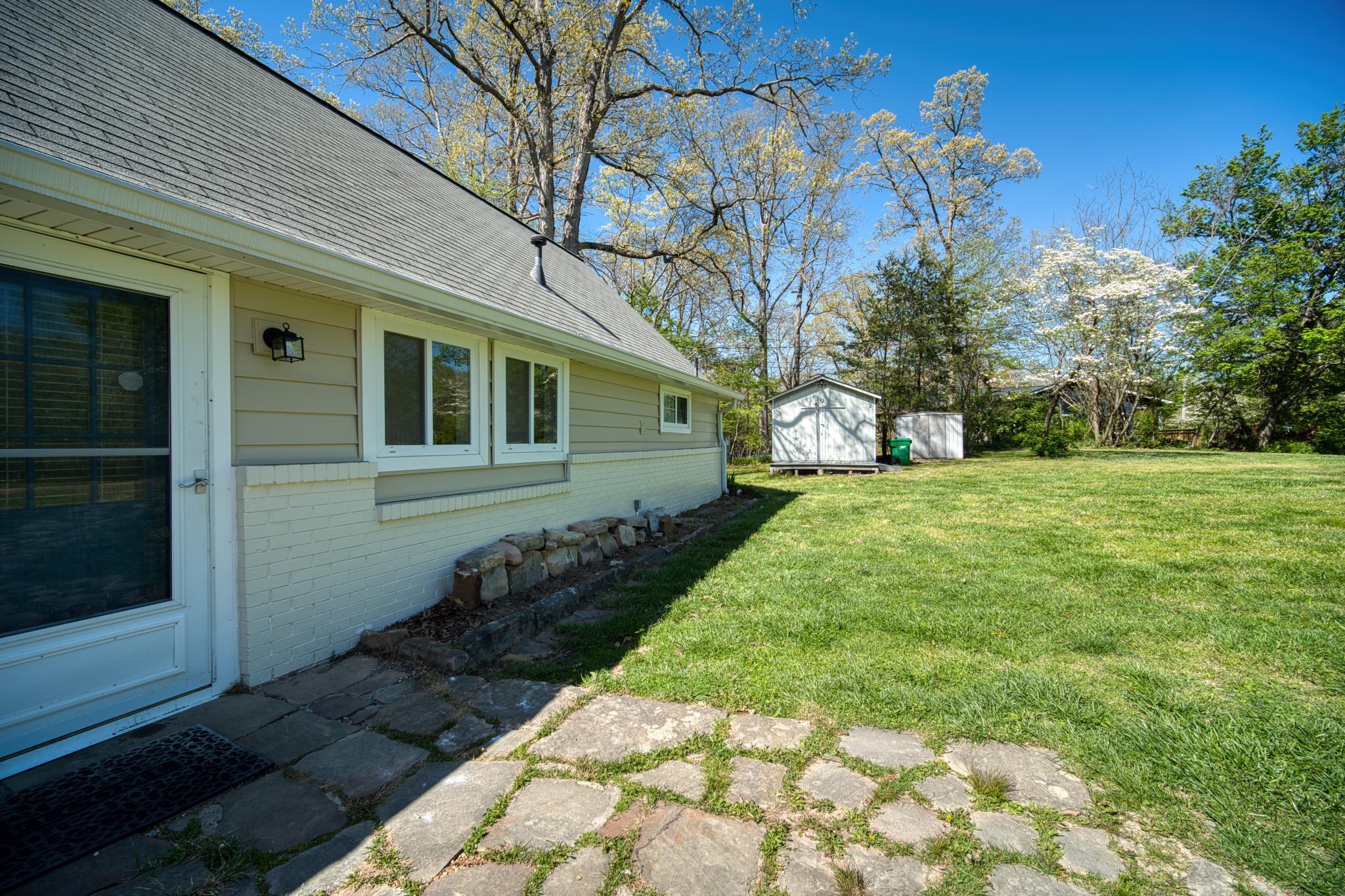 2409 Altura Drive, Signal Mountain, Tennessee image 7