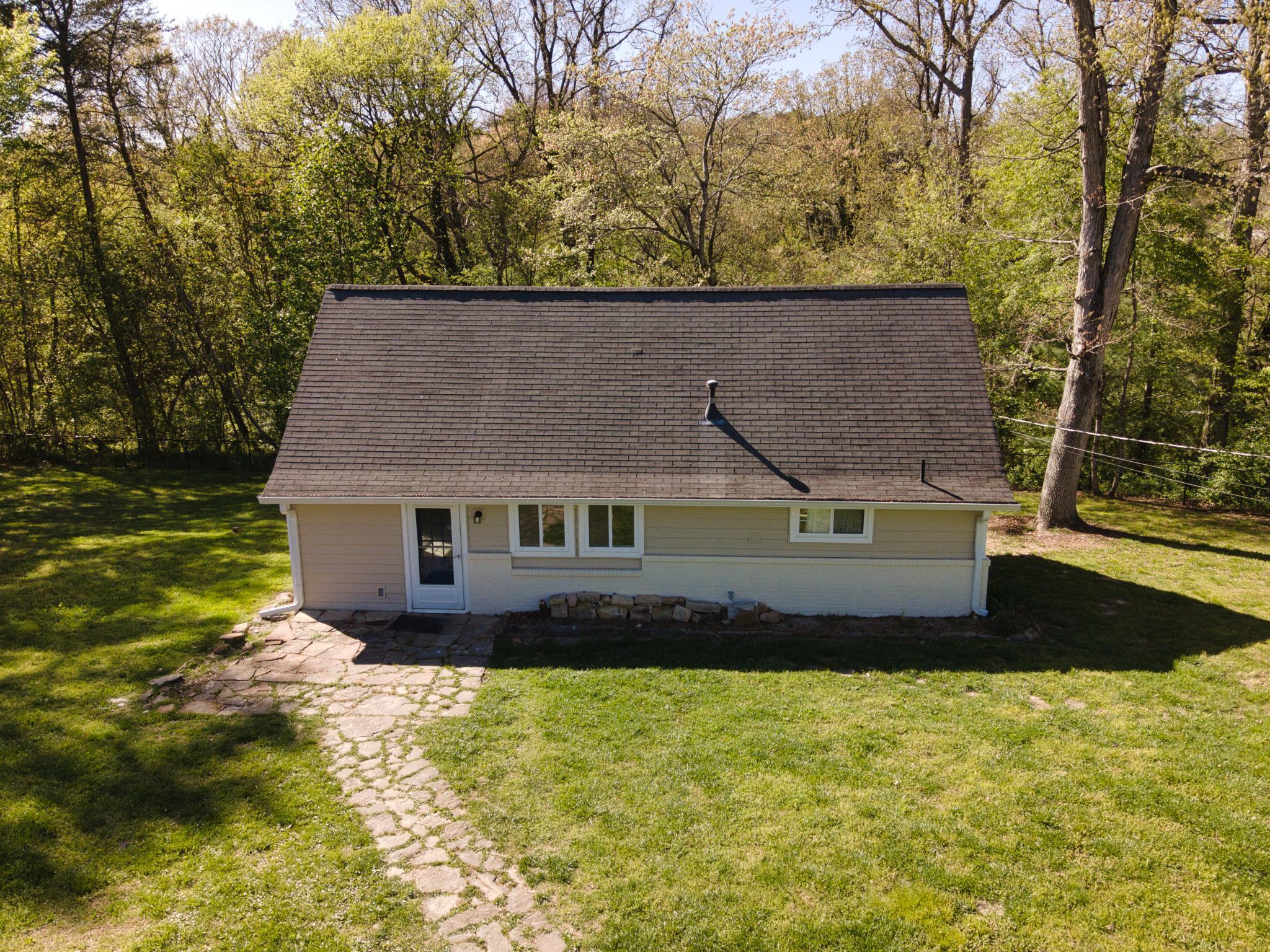 2409 Altura Drive, Signal Mountain, Tennessee image 3