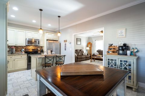 Homes For Sale - 425 Franklin Circle<br/> Fort Oglethorpe, GA 30742