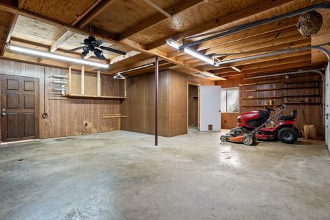 Tiny photo for 9113 Edgewater Road, Chattanooga, TN 37416 (MLS # 1530389)