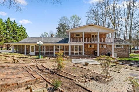 Tiny photo for 9113 Edgewater Road, Chattanooga, TN 37416 (MLS # 1530389)