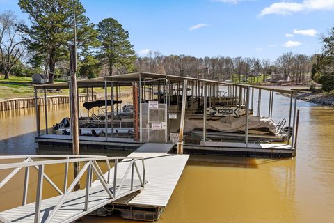 Tiny photo for 9113 Edgewater Road, Chattanooga, TN 37416 (MLS # 1530389)