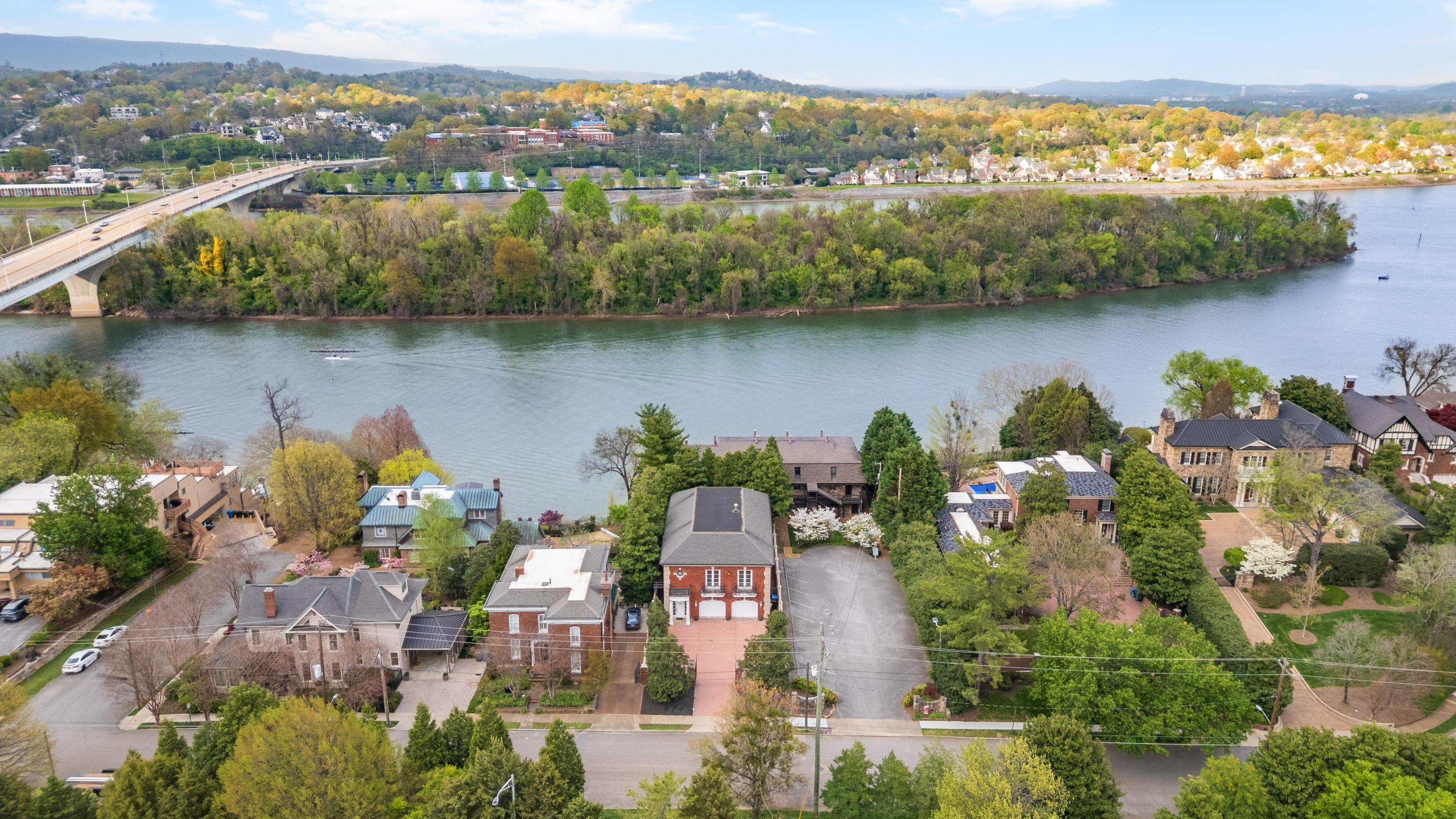 611 Battery Place, Chattanooga, Tennessee image 22