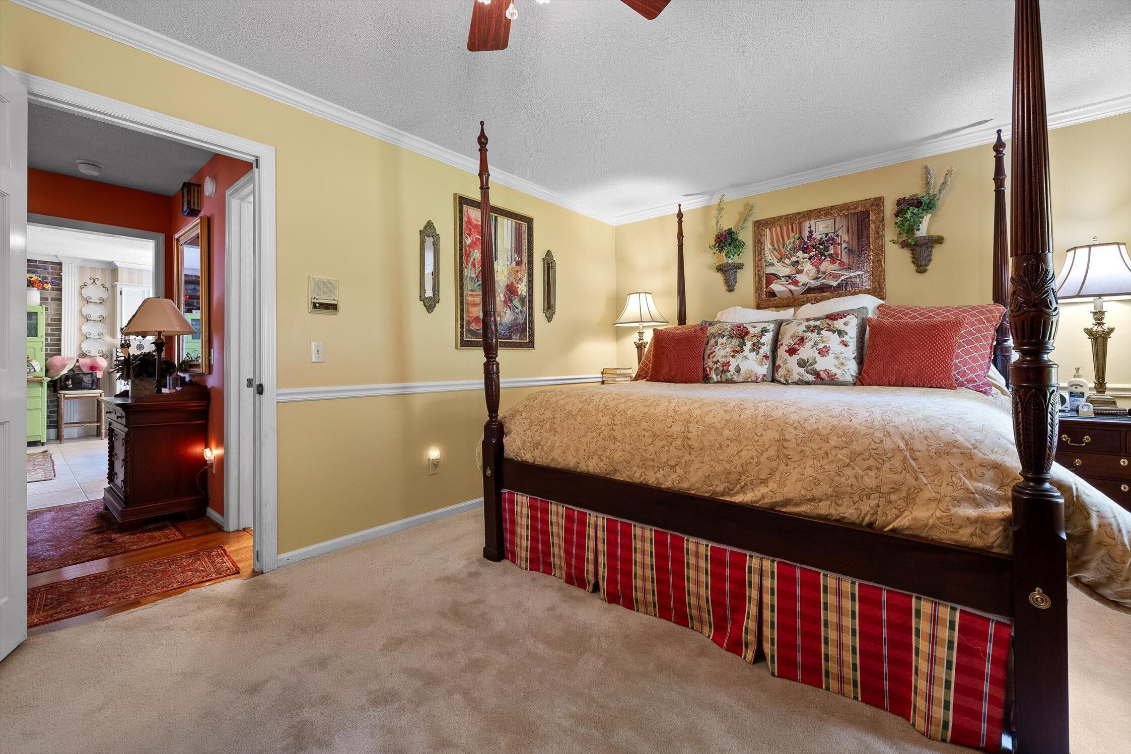 Chattanooga, Tennessee 37415, United States, 3 Bedrooms Bedrooms, ,4 BathroomsBathrooms,Residential,Pending,208810