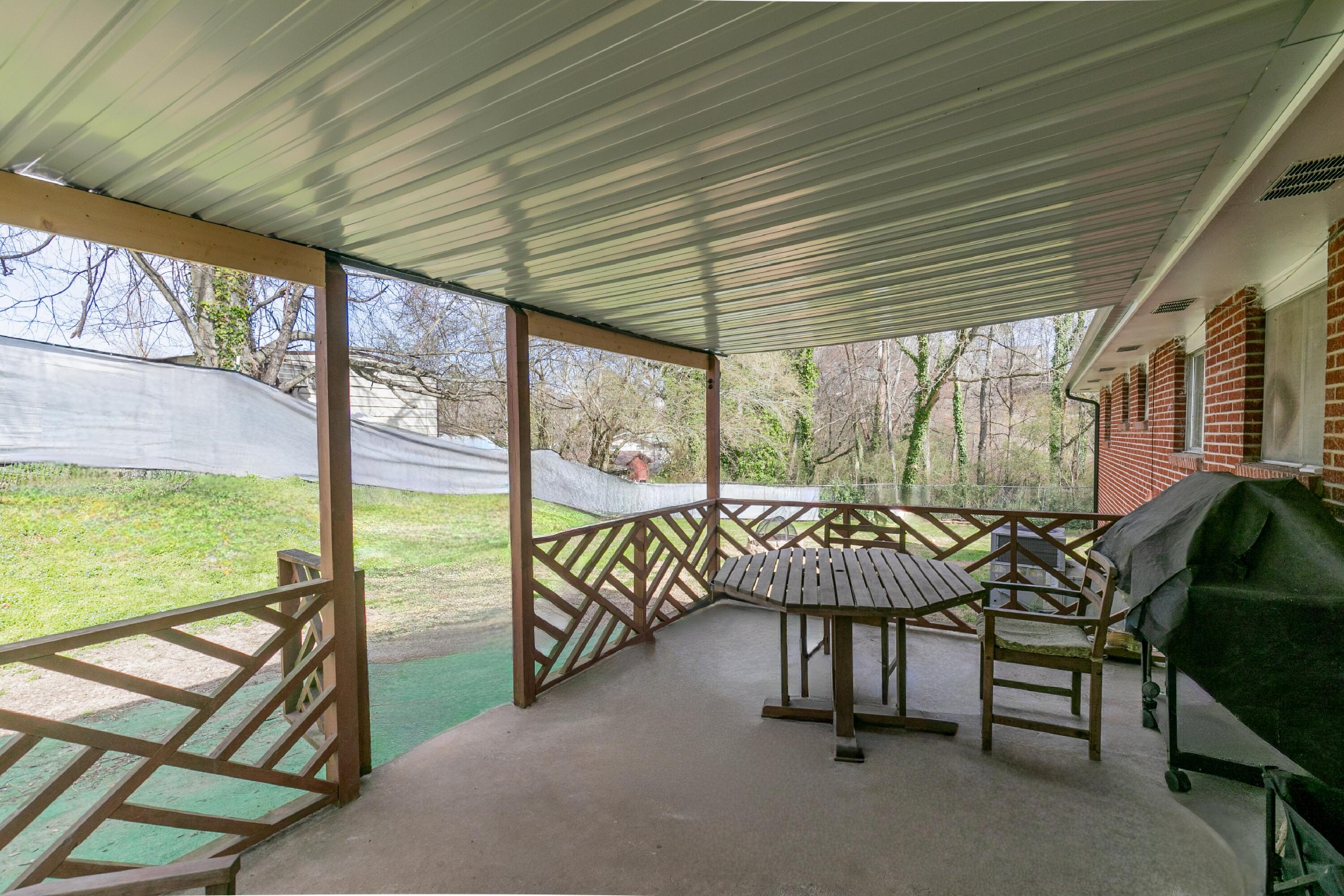 609 Holly Drive, Rossville, Georgia image 22