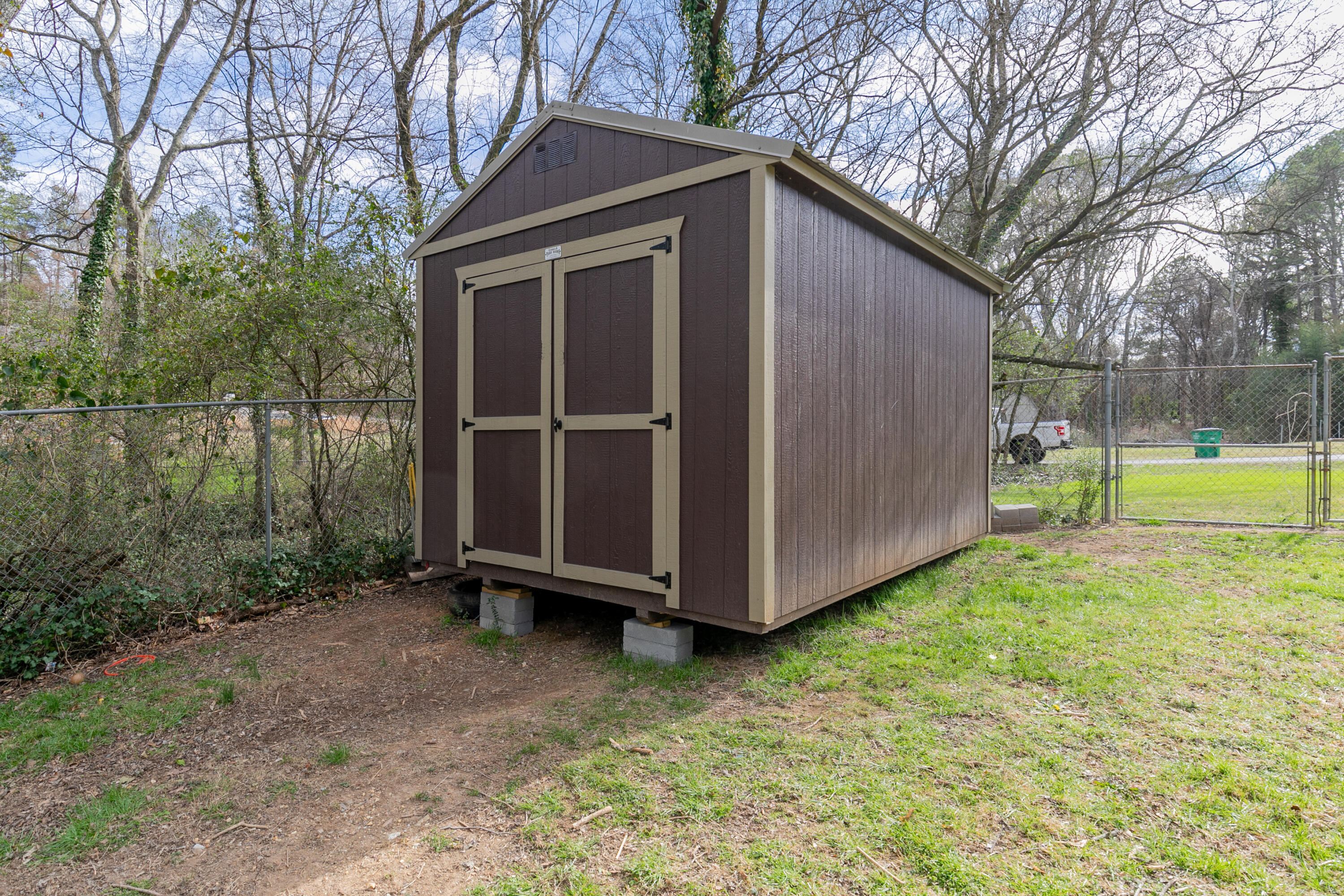 609 Holly Drive, Rossville, Georgia image 7