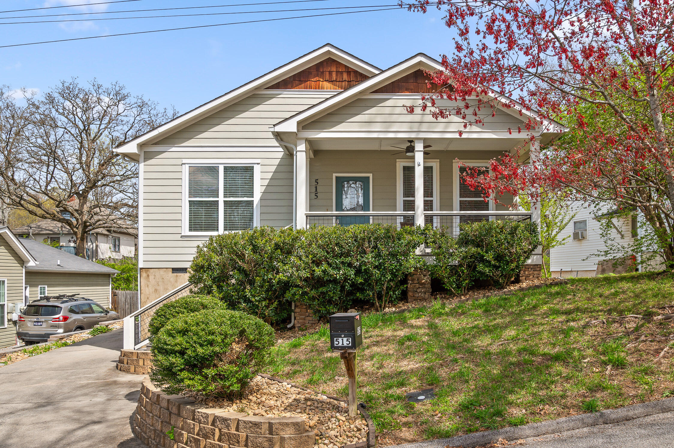 Chattanooga, Tennessee 37405, United States, 3 Bedrooms Bedrooms, ,2 BathroomsBathrooms,Residential,Active,91894