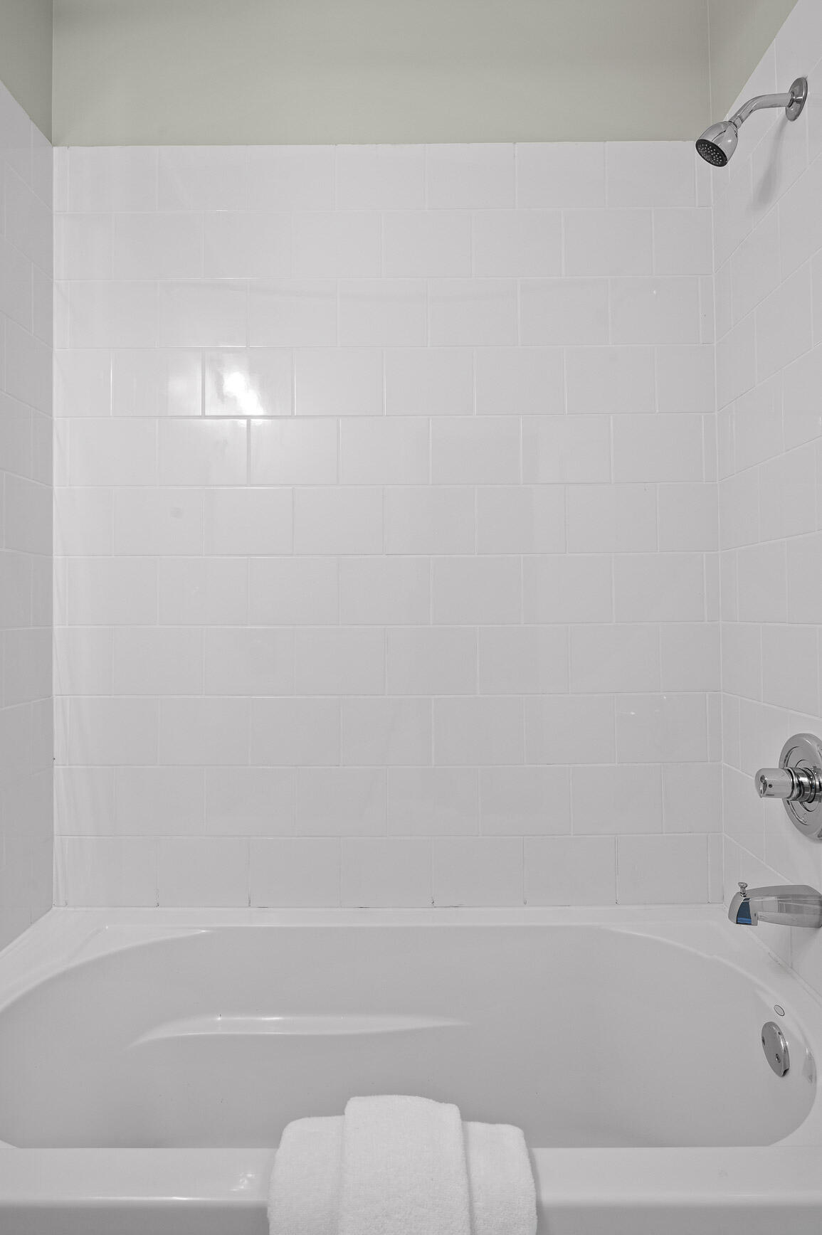 Chattanooga, Tennessee 37405, United States, 3 Bedrooms Bedrooms, ,2 BathroomsBathrooms,Residential,Active,91894