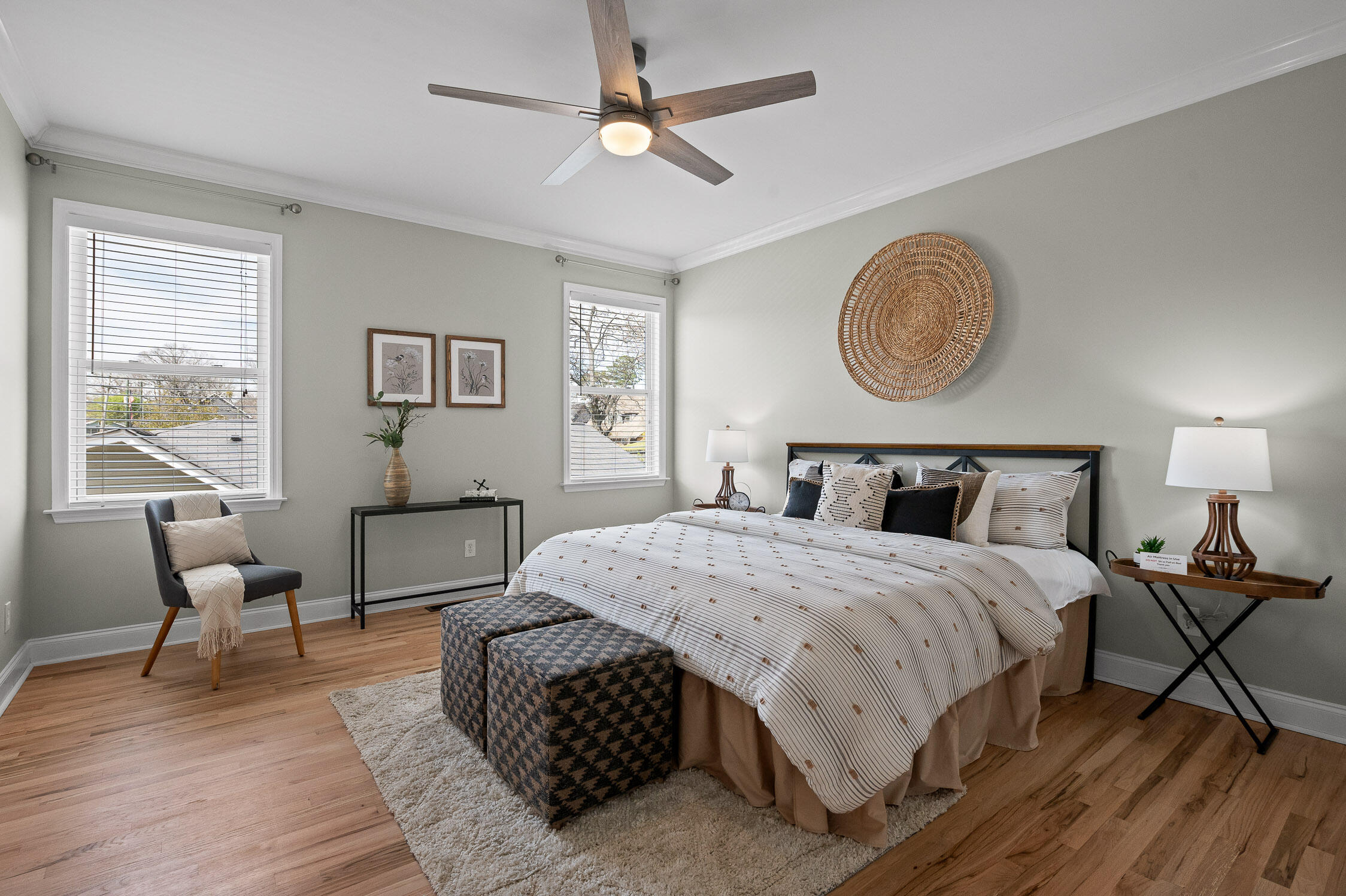 Chattanooga, Tennessee 37405, United States, 3 Bedrooms Bedrooms, ,2 BathroomsBathrooms,Residential,Active,91894