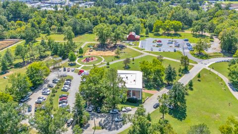 Tiny photo for 1301 Cobbler Court, Chattanooga, TN 37421 (MLS # 1520258)