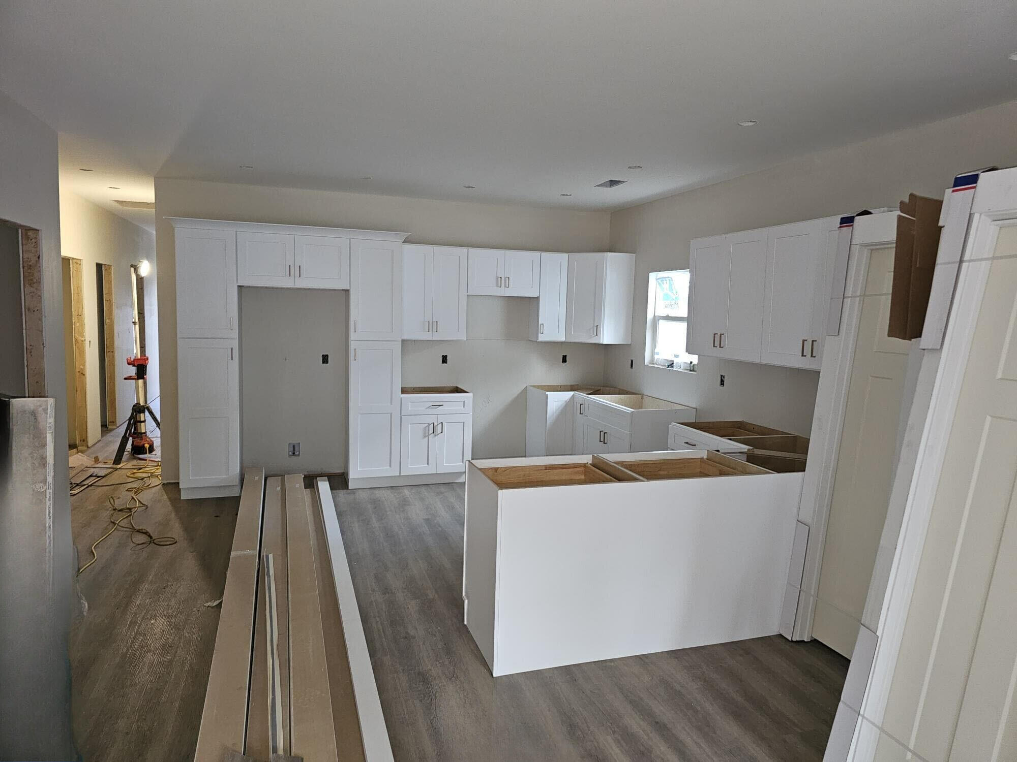 South Pittsburg, Tennessee 37380, United States, 3 Bedrooms Bedrooms, ,2 BathroomsBathrooms,Residential,Contingent,33213