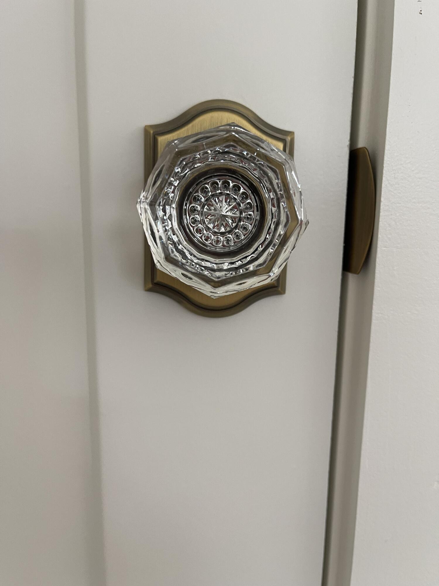 South Pittsburg, Tennessee 37380, United States, 3 Bedrooms Bedrooms, ,2 BathroomsBathrooms,Residential,Contingent,33213