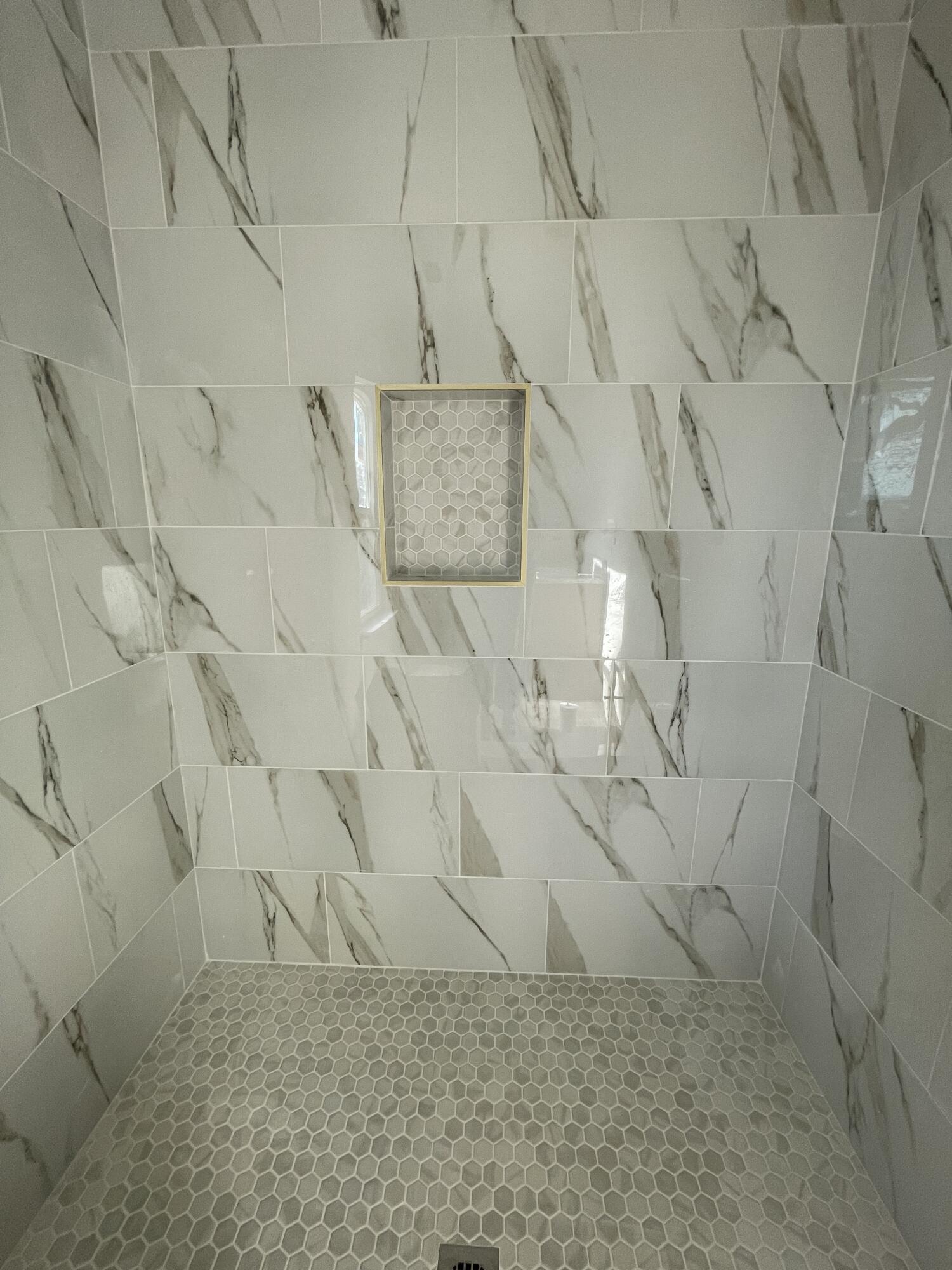 South Pittsburg, Tennessee 37380, United States, 3 Bedrooms Bedrooms, ,2 BathroomsBathrooms,Residential,Contingent,33213