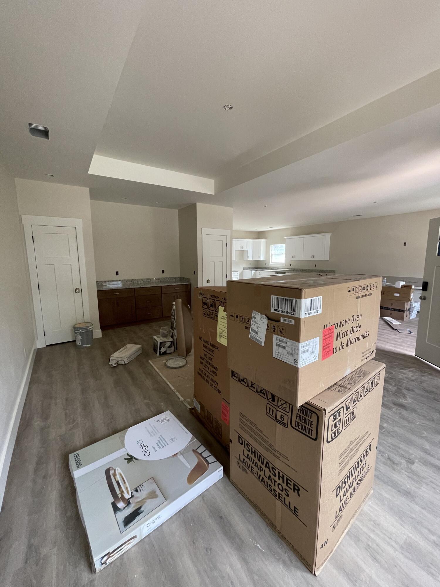 South Pittsburg, Tennessee 37380, United States, 3 Bedrooms Bedrooms, ,2 BathroomsBathrooms,Residential,Contingent,33213