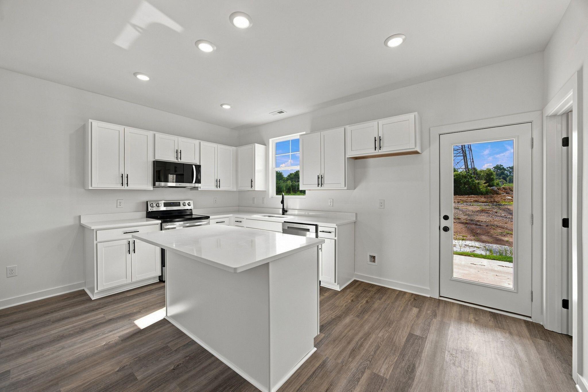896 Foxtail Drive