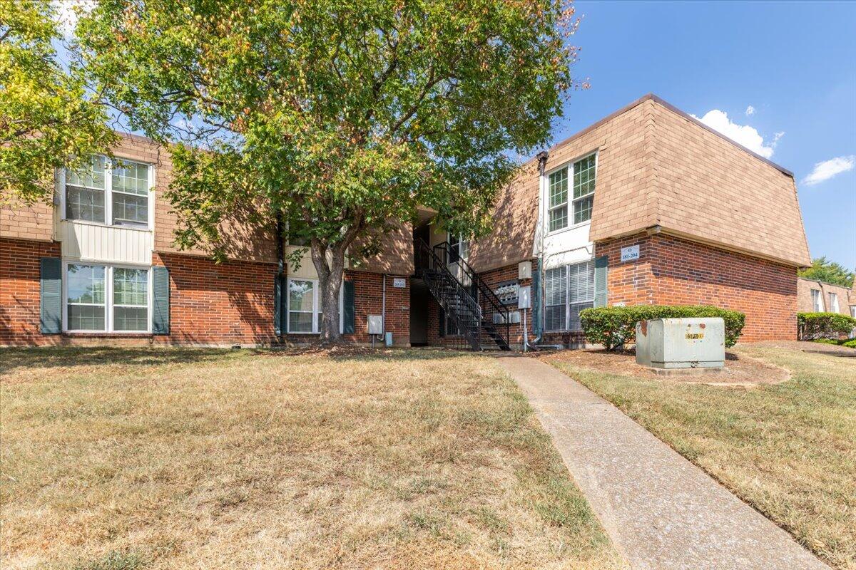 900 Mountain Creek Road #208, Chattanooga, Tennessee image 2
