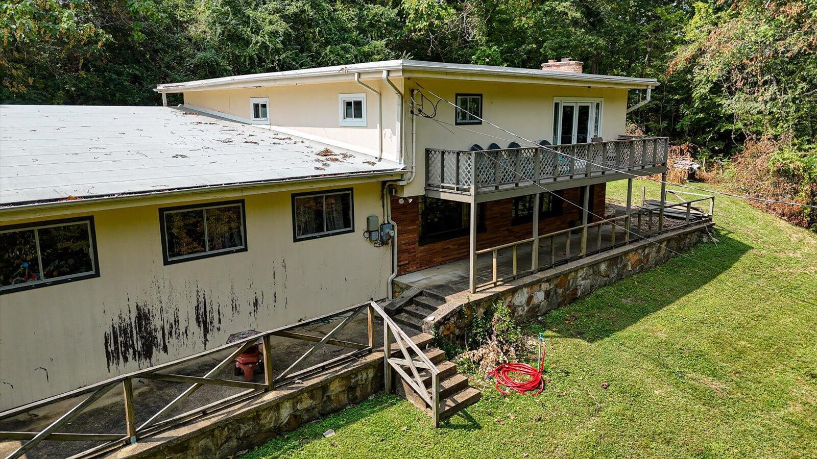 1928 Albermarle Drive