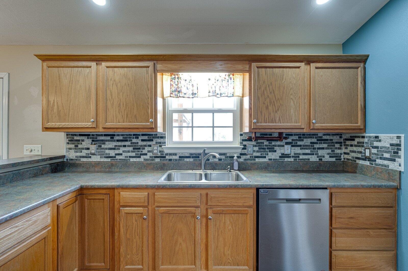 544 Arlis Avenue, Dayton, Tennessee image 12