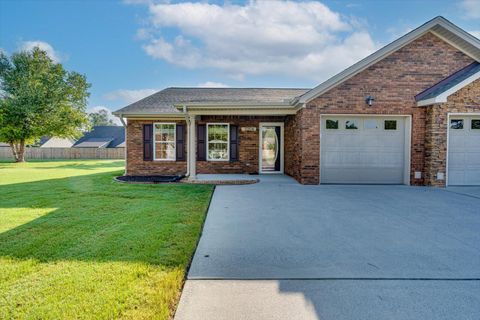 Photo of 2204 Applebrook Drive, Rossville, GA 30741 (MLS # 1519968)