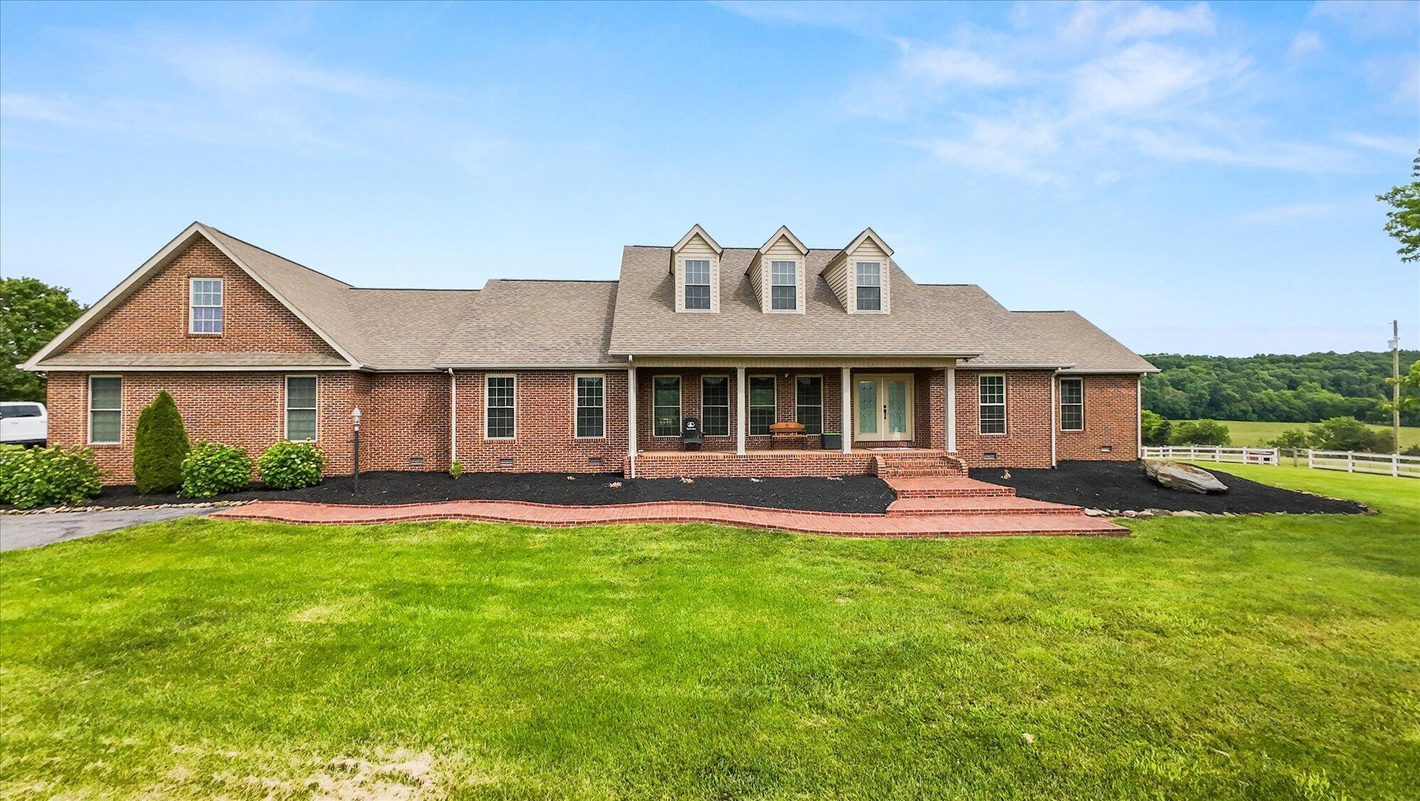 727 E Dumplin Valley Road, Jefferson City, Tennessee image 1