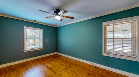 Tiny photo for 500 Barton Avenue, Chattanooga, TN 37405 (MLS # 1524313)