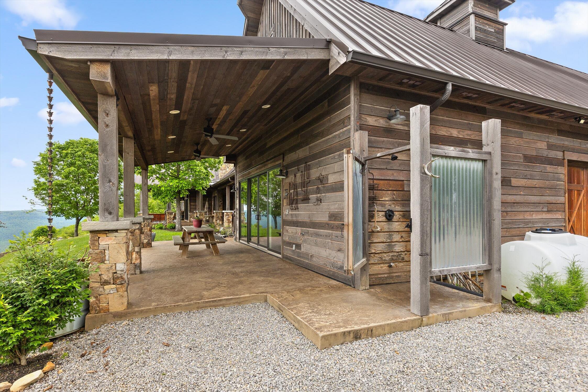 Jasper, Tennessee 37347, United States, 3 Bedrooms Bedrooms, ,4 BathroomsBathrooms,Residential,Active,125926