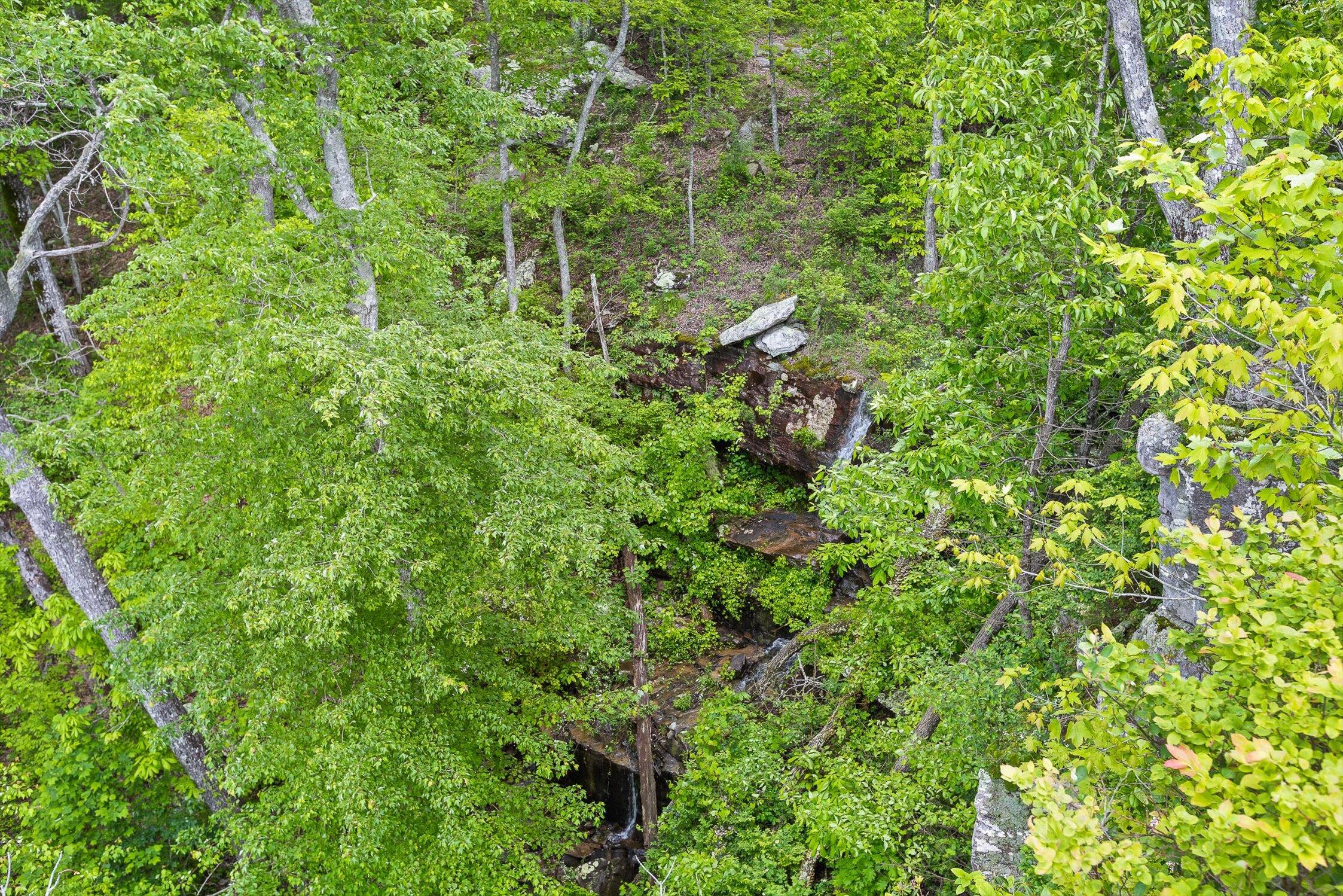 Jasper, Tennessee 37347, United States, 3 Bedrooms Bedrooms, ,4 BathroomsBathrooms,Residential,Active,125926