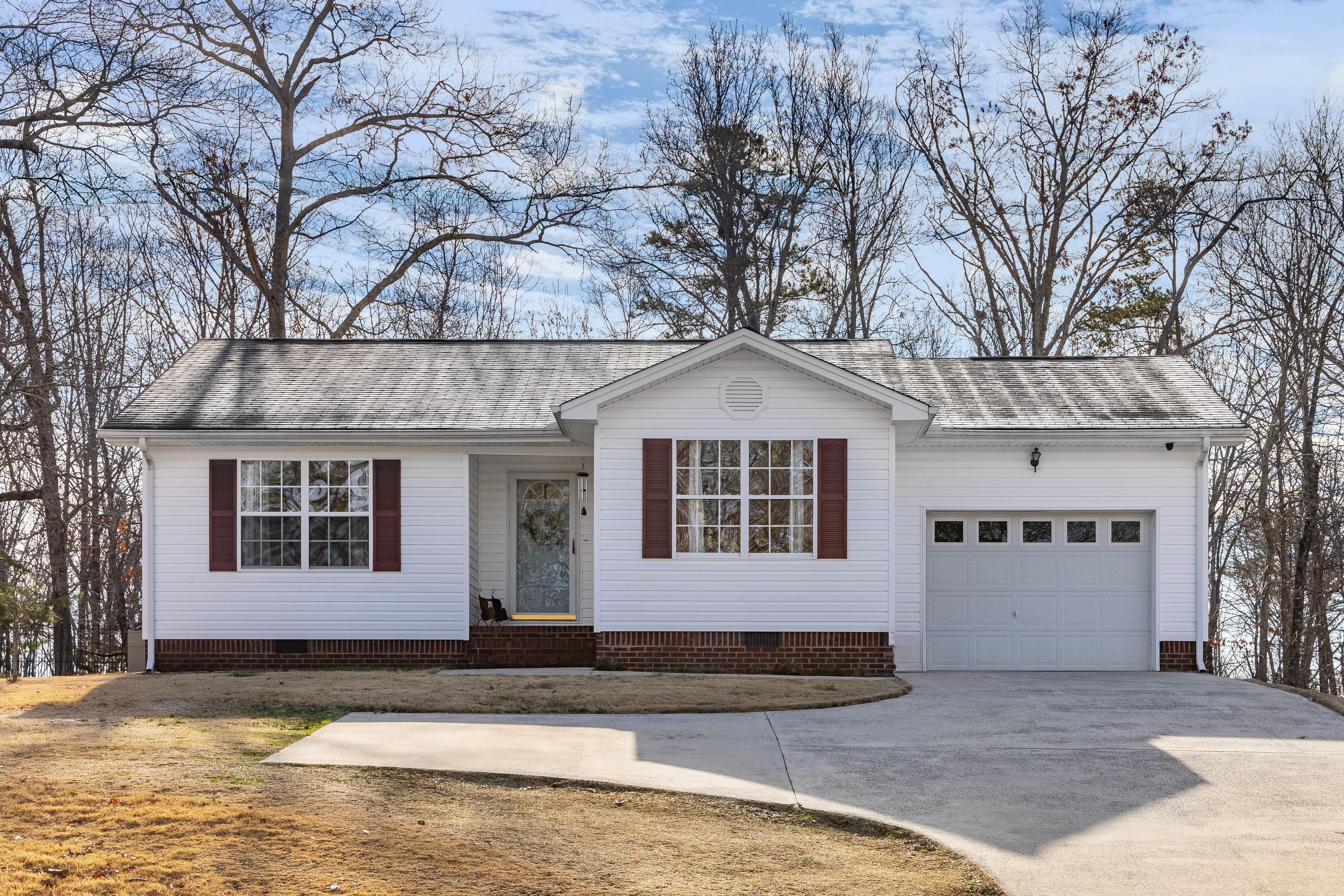 9914 Birchwood Pike, Harrison, Tennessee image 1