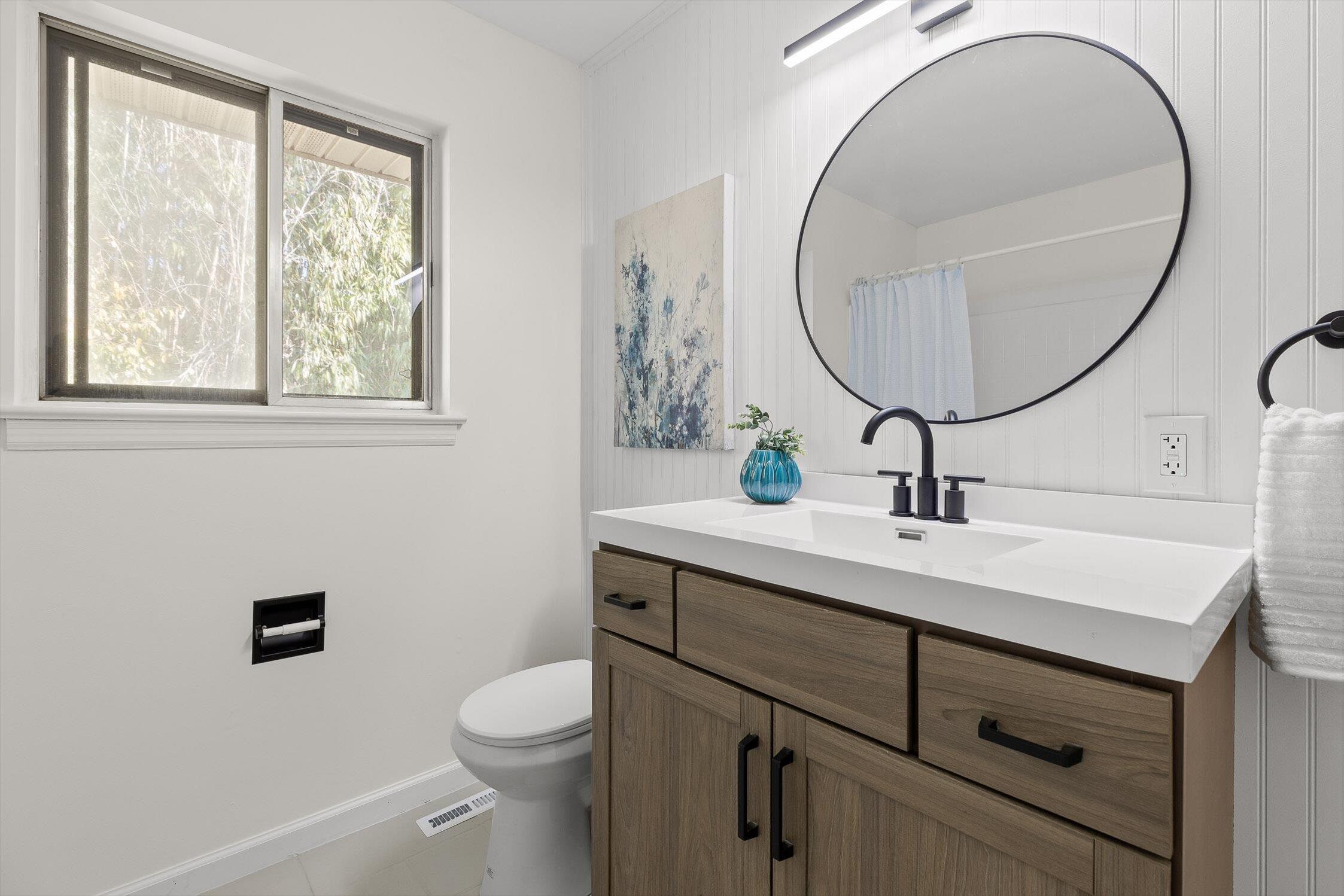 Hixson, Tennessee 37343, United States, 3 Bedrooms Bedrooms, ,2 BathroomsBathrooms,Residential,Active,239857