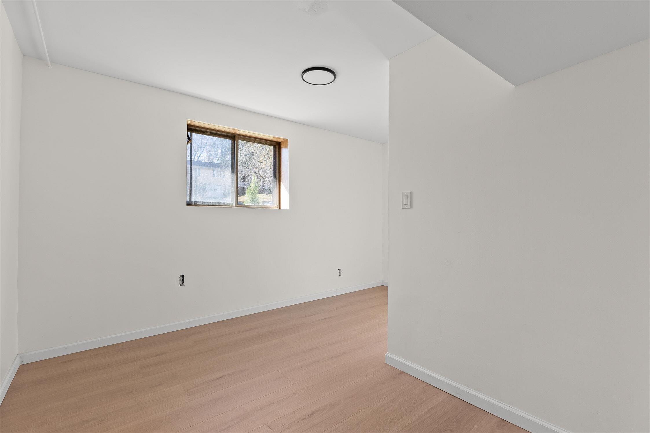 Hixson, Tennessee 37343, United States, 3 Bedrooms Bedrooms, ,2 BathroomsBathrooms,Residential,Active,239857