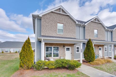 Photo of 631 NE Bellingham Drive NE, Cleveland, TN 37312 (MLS # 1527257)