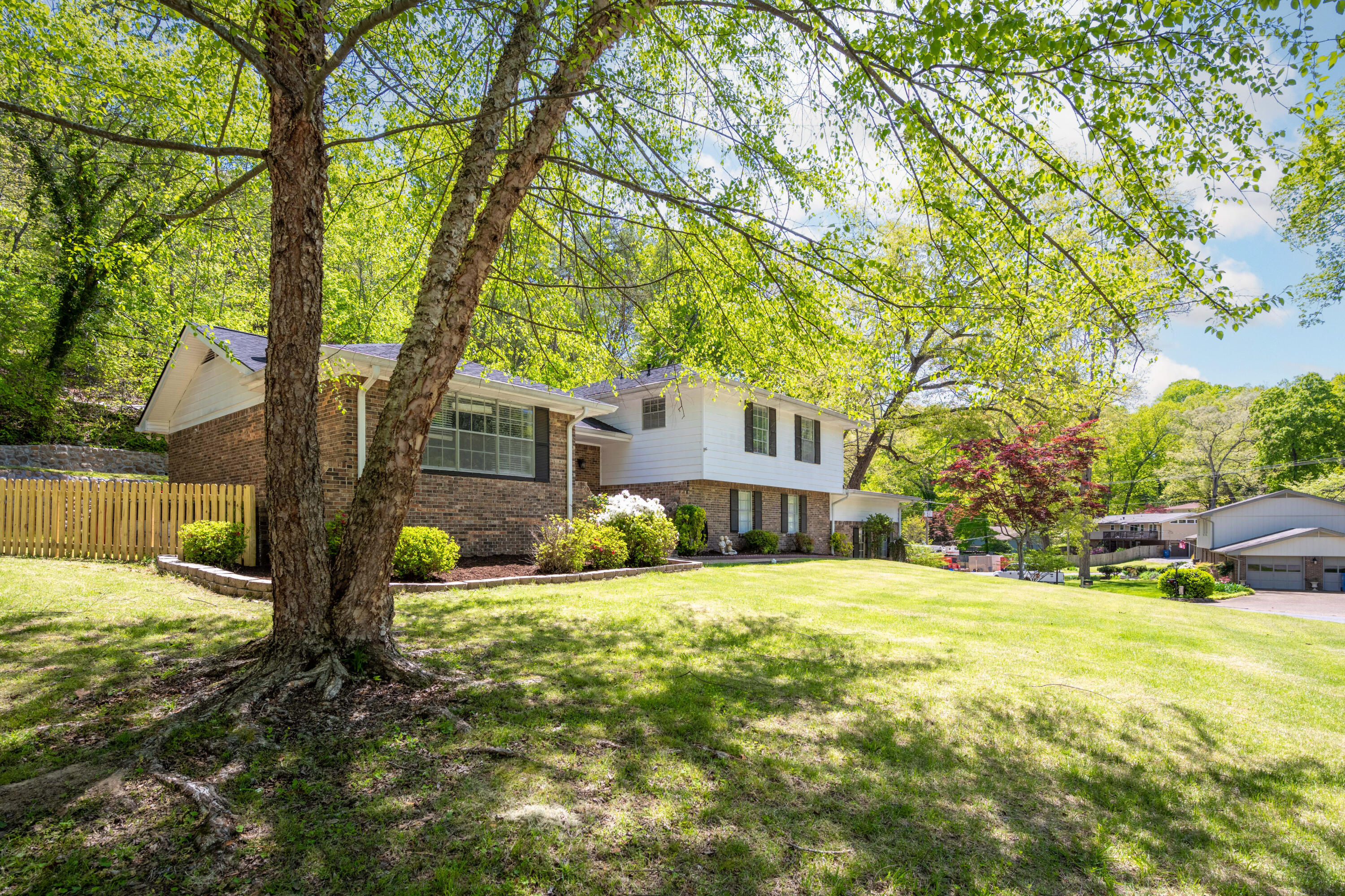 4802 Woodland Circle, Hixson, Tennessee image 4