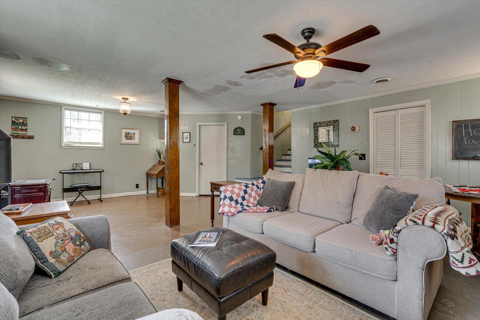 1857 W Cove Road, Chickamauga, Georgia image 30