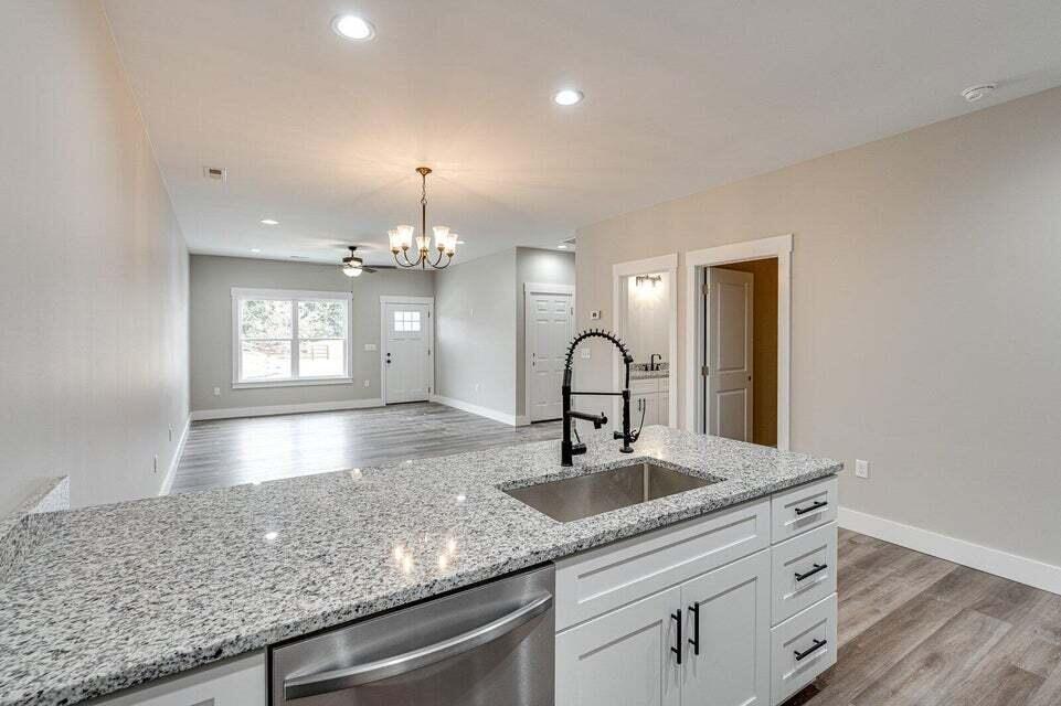 4470 Keith Street #403, Cleveland, Tennessee image 8