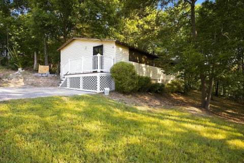 Photo of 859 Ponderosa Drive, Soddy Daisy, TN 37379 (MLS # 1542698)