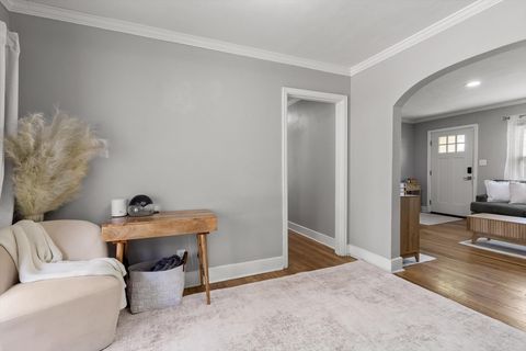 Tiny photo for 1506 Castleberry Avenue, Chattanooga, TN 37412 (MLS # 1529858)