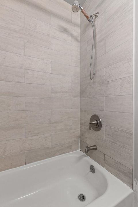 Tiny photo for 1506 Castleberry Avenue, Chattanooga, TN 37412 (MLS # 1529858)