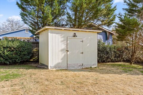 Tiny photo for 1506 Castleberry Avenue, Chattanooga, TN 37412 (MLS # 1529858)