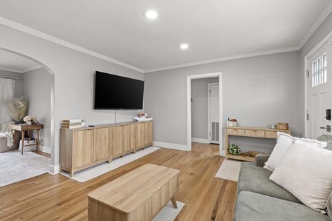 Tiny photo for 1506 Castleberry Avenue, Chattanooga, TN 37412 (MLS # 1529858)