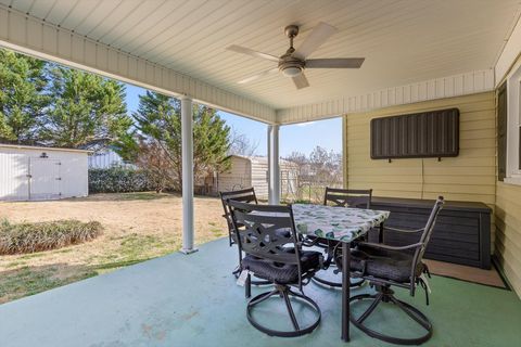Tiny photo for 1506 Castleberry Avenue, Chattanooga, TN 37412 (MLS # 1529858)