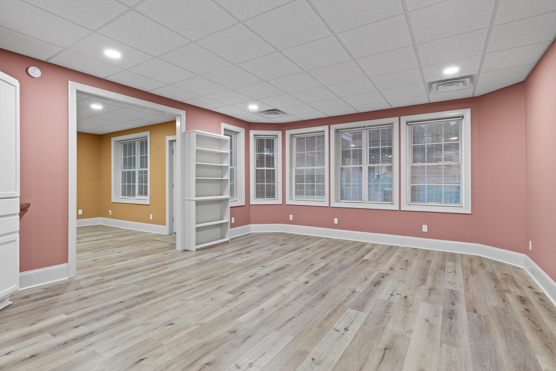 Harrison, Tennessee 37341, United States, 7 Bedrooms Bedrooms, ,7 BathroomsBathrooms,Residential,Active,192259