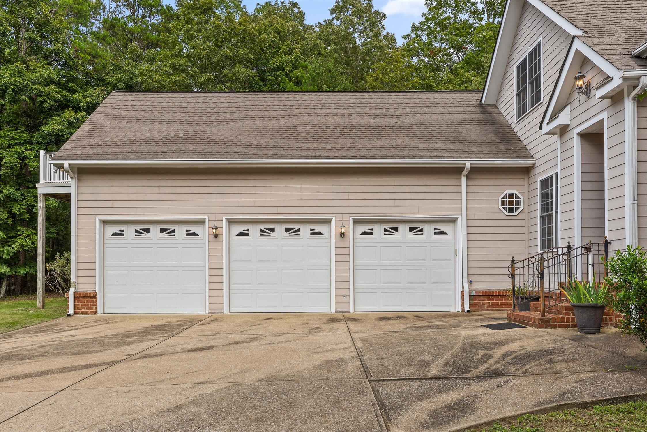 Harrison, Tennessee 37341, United States, 7 Bedrooms Bedrooms, ,7 BathroomsBathrooms,Residential,Active,192259