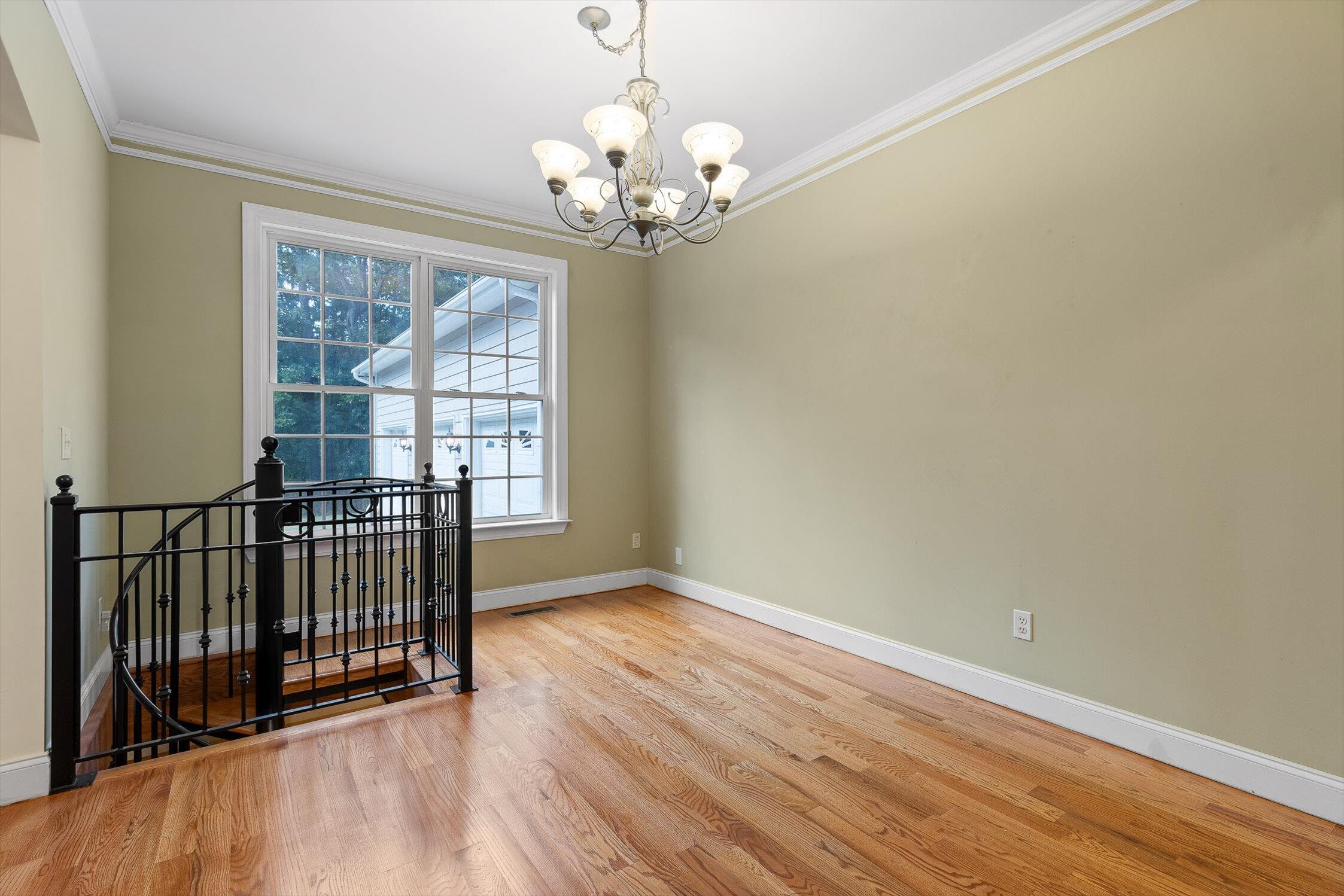 Harrison, Tennessee 37341, United States, 7 Bedrooms Bedrooms, ,7 BathroomsBathrooms,Residential,Active,192259