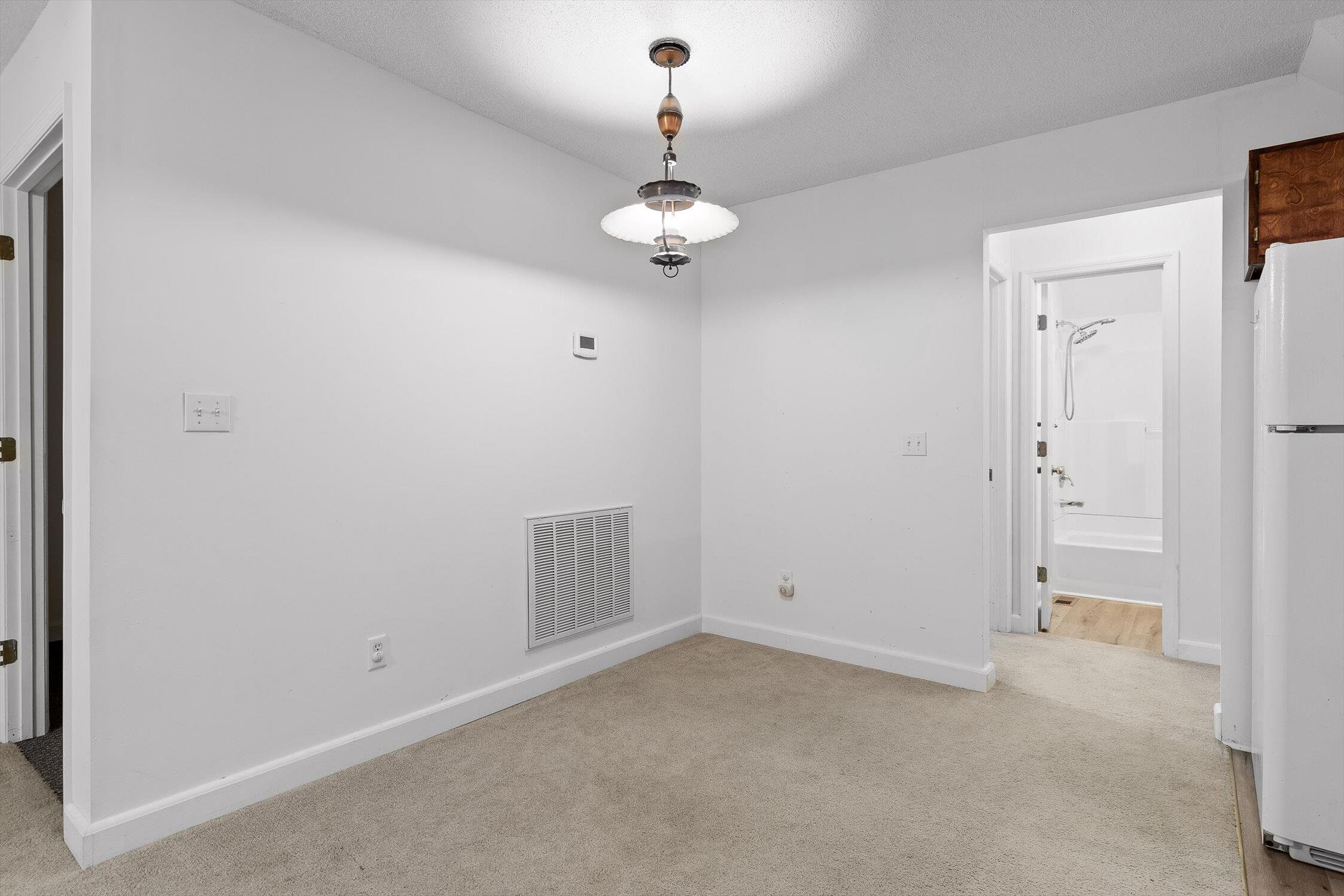 Harrison, Tennessee 37341, United States, 7 Bedrooms Bedrooms, ,7 BathroomsBathrooms,Residential,Active,192259