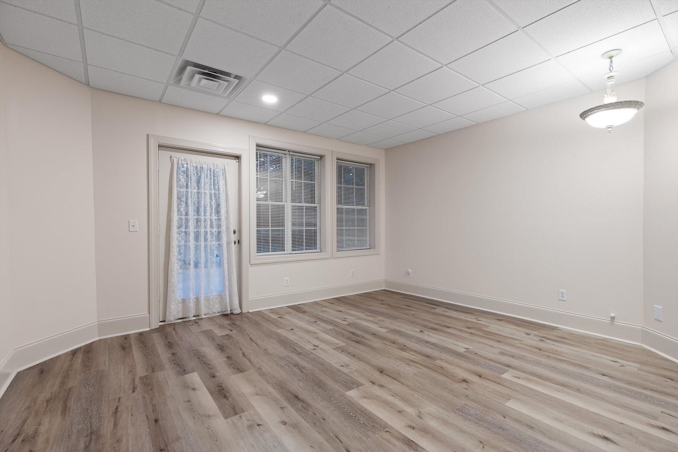 Harrison, Tennessee 37341, United States, 7 Bedrooms Bedrooms, ,7 BathroomsBathrooms,Residential,Active,192259