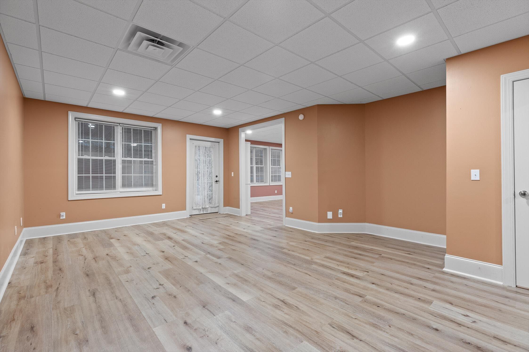 Harrison, Tennessee 37341, United States, 7 Bedrooms Bedrooms, ,7 BathroomsBathrooms,Residential,Active,192259