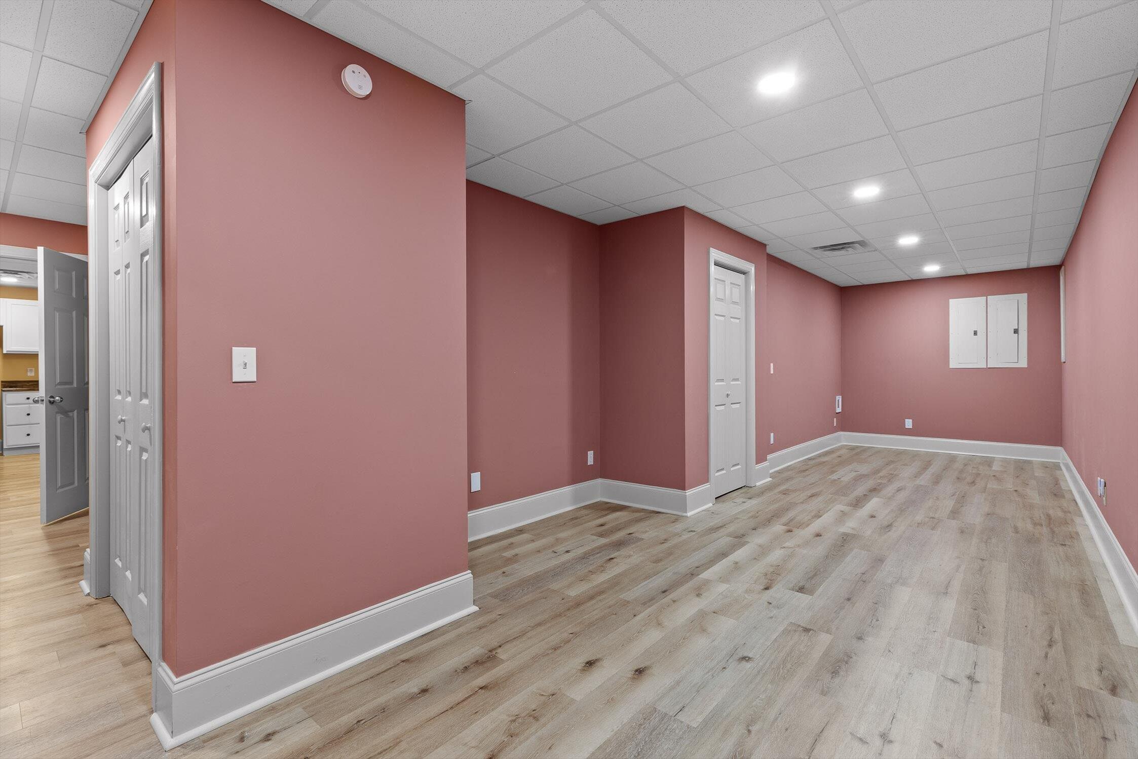 Harrison, Tennessee 37341, United States, 7 Bedrooms Bedrooms, ,7 BathroomsBathrooms,Residential,Active,192259