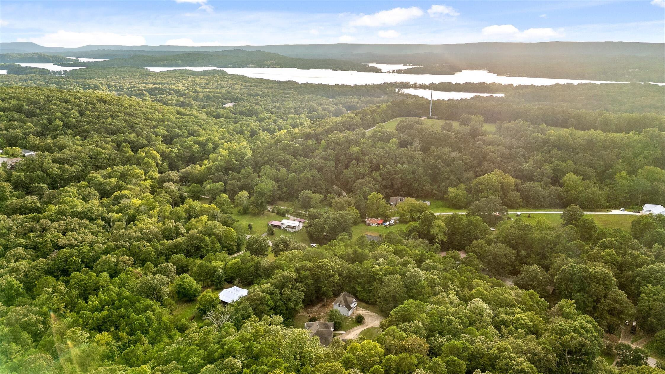 Harrison, Tennessee 37341, United States, 7 Bedrooms Bedrooms, ,7 BathroomsBathrooms,Residential,Active,192259