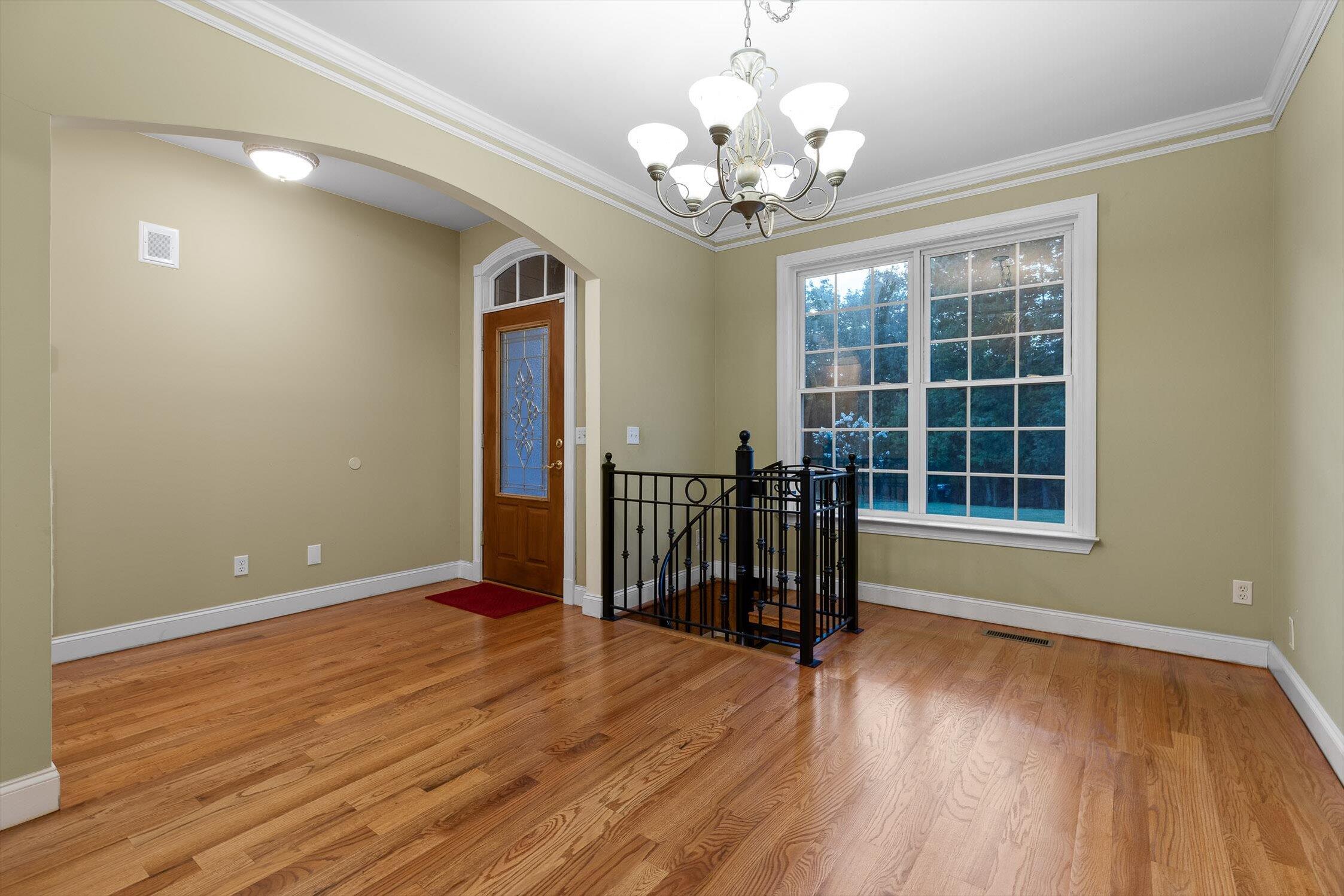 Harrison, Tennessee 37341, United States, 7 Bedrooms Bedrooms, ,7 BathroomsBathrooms,Residential,Active,192259